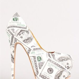 [SOLD] Shoe Republica Money Heels💚💵